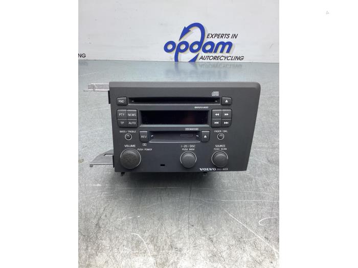 Radio/CD/DVD/GPS head unit