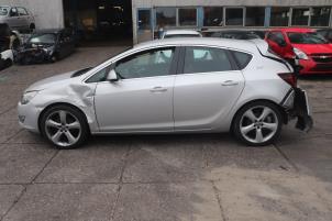 Used Extra window 4-door, front left Opel Astra J (PC6/PD6/PE6/PF6) 1.4 Turbo 16V Price € 60,00 Margin scheme offered by Gebr Opdam B.V.