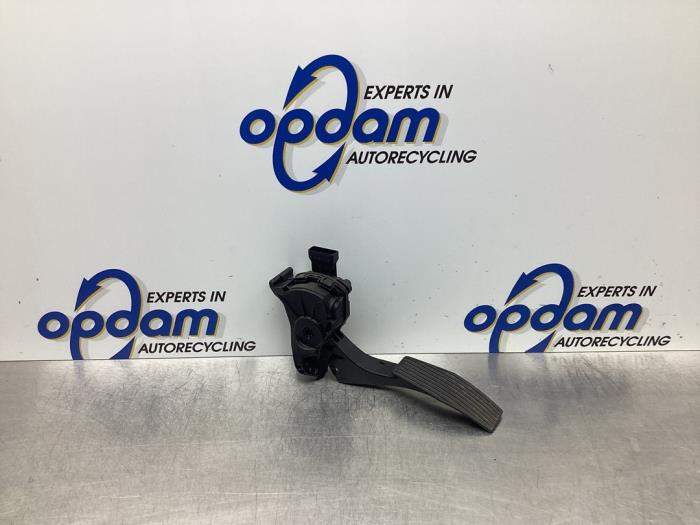 Opel Astra Throttle pedal position sensors stock