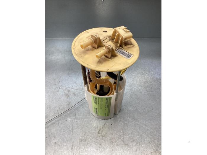 Usagé Pompe d'injection Renault Master III (EV/HV/UV/VA/VB/VD/VF/VG/VJ) 2.3 dCi 130 16V FWD Prix € 102,85 Prix TTC proposé par Gebr Opdam B.V.