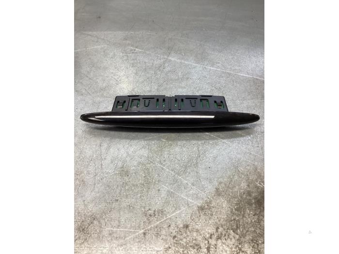 Begagnade PDC-panel Mercedes A (W176) 1.5 A-180 CDI, A-180d 16V Pris € 17,00 Marginaltabell erbjuds av Gebr Opdam B.V.