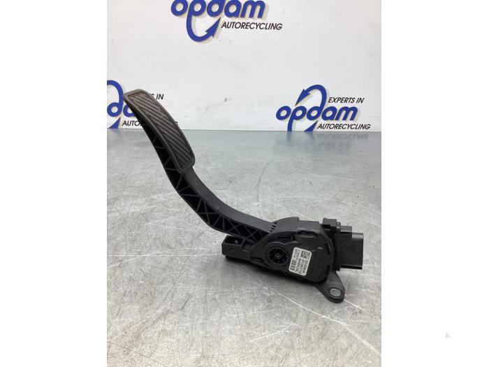 Begagnade Gaspedalsensor Ford Fiesta 6 (JA8) 1.25 16V Pris € 30,00 Marginaltabell erbjuds av Gebr Opdam B.V.
