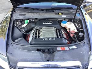 Usagé Boite de vitesses Audi A6 (C6) 2.4 V6 24V Prix € 1.150,00 Règlement à la marge proposé par Gebr Opdam B.V.