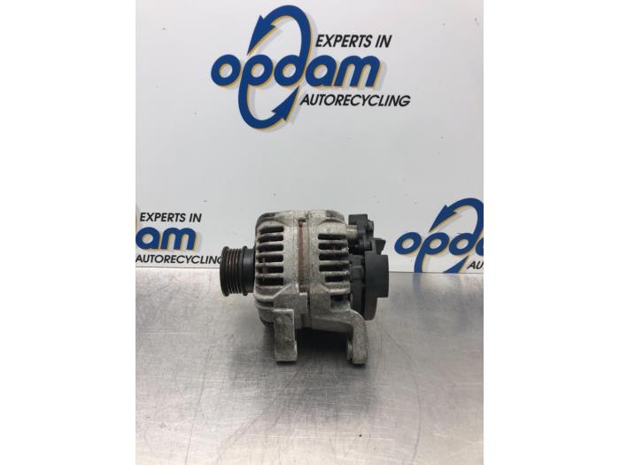 Begagnade Dynamo Opel Meriva (A) 1.6 16V Pris € 42,00 Marginaltabell erbjuds av Gebr Opdam B.V.