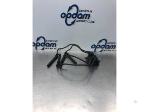 Tändspole från en Renault Clio III (BR/CR) 1.2 16V 75 2006