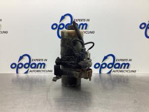 Used Power steering pump Ford Focus 2 Wagon 1.6 TDCi 16V 90 Price € 125,00 Margin scheme offered by Gebr Opdam B.V.