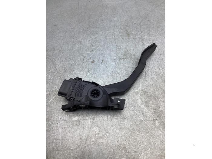 Begagnade Gaspedalsensor Volvo V60 I (FW/GW) 1.6 T3 16V Pris € 34,00 Marginaltabell erbjuds av Gebr Opdam B.V.