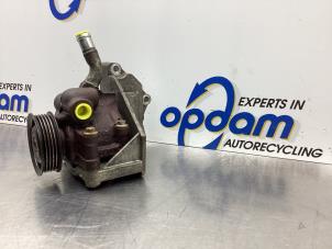 Used Power steering pump Ford Fusion 1.4 16V Price € 50,00 Margin scheme offered by Gebr Opdam B.V.