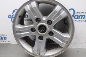 Used Set of sports wheels Kia Sorento I (JC) 2.5 CRDi 16V Price on request offered by Gebr Opdam B.V.