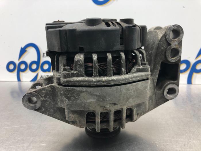Begagnade Dynamo Ford Ka I 1.3i Pris € 42,00 Marginaltabell erbjuds av Gebr Opdam B.V.