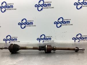 Used Front drive shaft, right Peugeot 206 (2A/C/H/J/S) 1.4 XR,XS,XT,Gentry Price € 50,00 Margin scheme offered by Gebr Opdam B.V.