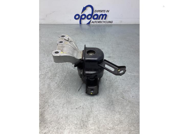 Used Engine mount Suzuki SX4 S-Cross (JY) 1.4 Booster Jet Turbo 16V Price € 38,00 Margin scheme offered by Gebr Opdam B.V.