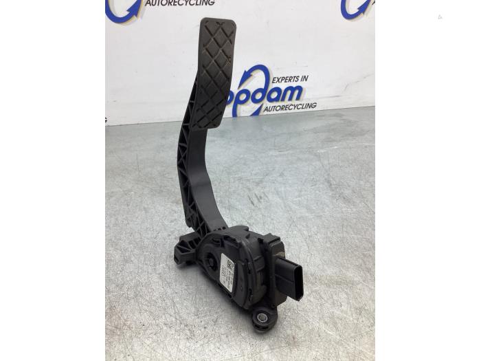 Begagnade Gaspedalsensor Audi A4 Avant (B8) 2.0 TFSI 16V Pris € 21,00 Marginaltabell erbjuds av Gebr Opdam B.V.