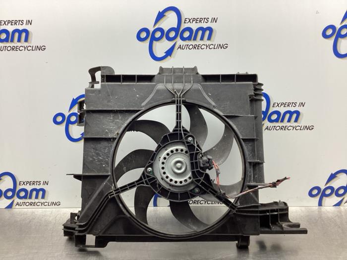 Cooling fans from a Smart Fortwo Coupé (451.3) 1.0 45 KW 2007
