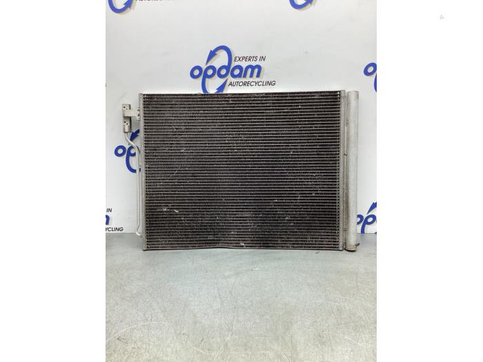 Begagnade AC-radiator BMW 5 serie Touring (F11) 520i 16V Pris € 106,00 Marginaltabell erbjuds av Gebr Opdam B.V.