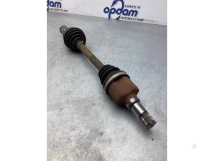 Usados Eje de transmisión izquierda delante Volvo V50 (MW) 1.8 16V Precio € 50,00 Norma de margen ofrecido por Gebr Opdam B.V.
