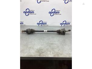 Usados Eje de transmisión derecha detrás BMW 5 serie Touring (F11) 520i 16V Precio € 125,00 Norma de margen ofrecido por Gebr Opdam B.V.