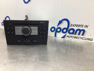 Gebrauchte Radio Opel Agila (A) 1.2 16V Twin Port Preis € 75,00 Margenregelung angeboten von Gebr Opdam B.V.