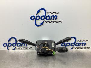 Używane Przelacznik Combi kolumny kierownicy Peugeot 207/207+ (WA/WC/WM) 1.6 16V Cena € 75,00 Procedura marży oferowane przez Gebr Opdam B.V.