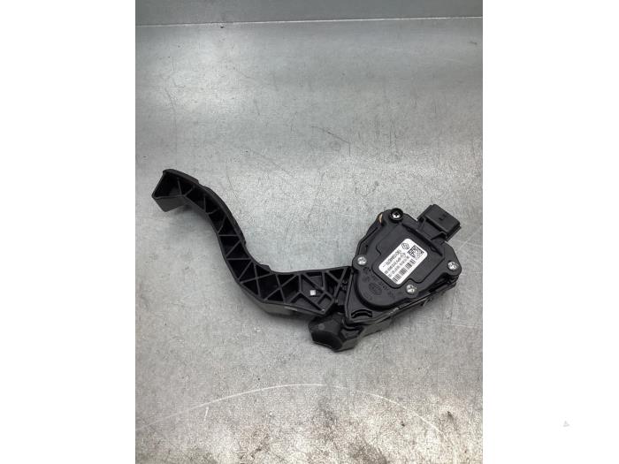 Begagnade Gaspedalsensor Renault Clio V (RJAB) 1.0 TCe 100 12V Pris € 17,00 Marginaltabell erbjuds av Gebr Opdam B.V.