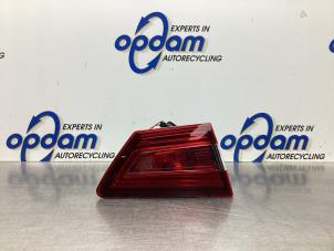 Used Taillight, left Renault Clio IV (5R) 0.9 Energy TCE 90 12V Price € 20,00 Margin scheme offered by Gebr Opdam B.V.