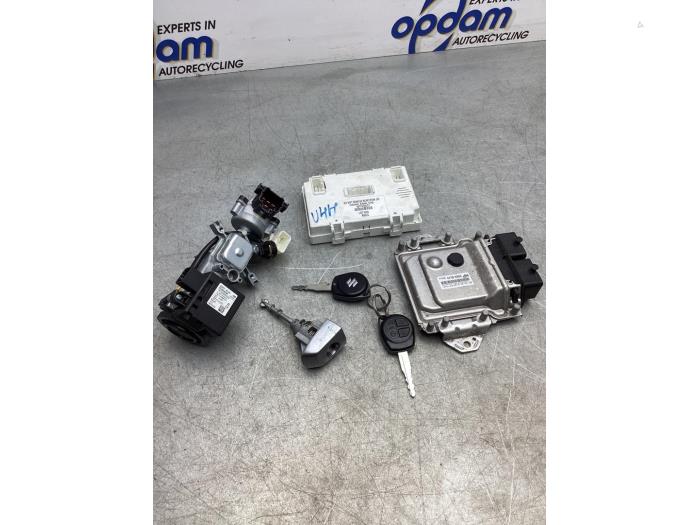 Used Ignition lock + computer Suzuki Splash 1.0 12V Price € 136,00 Margin scheme offered by Gebr Opdam B.V.