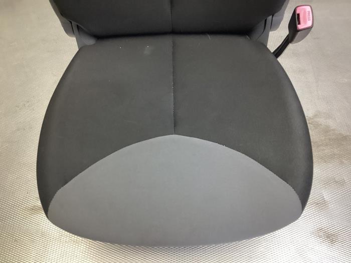Set of upholstery (complete) from a Peugeot 107 1.0 12V 2008