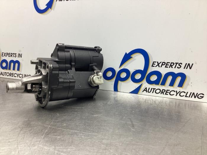 Overhauled Starter Chrysler Voyager Price € 120,94 Inclusive VAT offered by Gebr Opdam B.V.