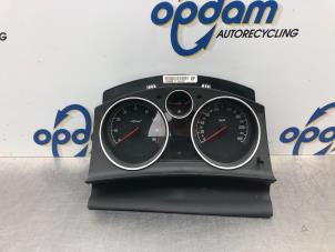 Usados Cuentakilómetros Opel Astra H SW (L35) 1.6 16V Twinport Precio € 60,00 Norma de margen ofrecido por Gebr Opdam B.V.