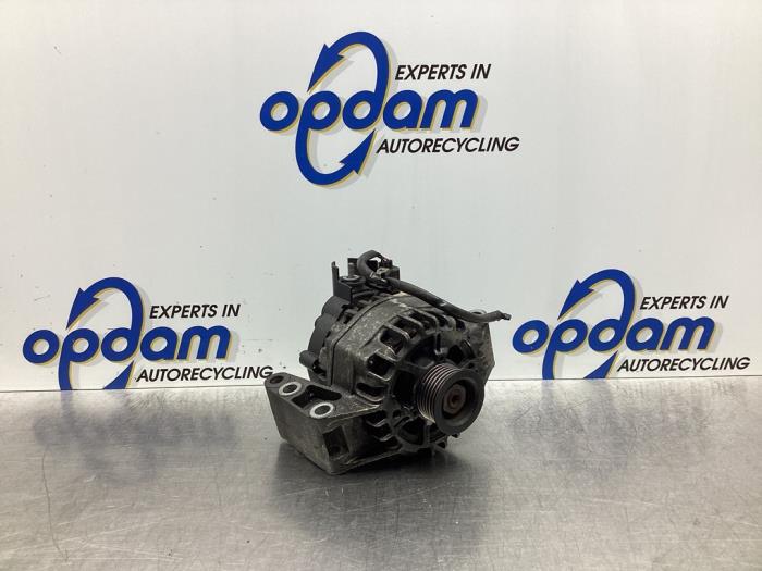 Begagnade Dynamo Ford Ka I 1.3i Pris € 42,00 Marginaltabell erbjuds av Gebr Opdam B.V.