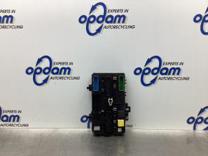 Used Fuse box Opel Astra H GTC (L08) 1.6 16V Twinport Price € 100,00 Margin scheme offered by Gebr Opdam B.V.