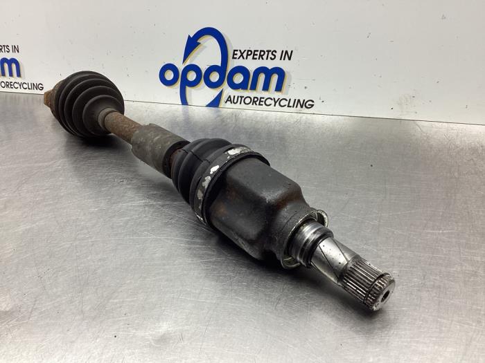 Front drive shaft, left from a Smart Forfour (454) 1.5 16V 2005