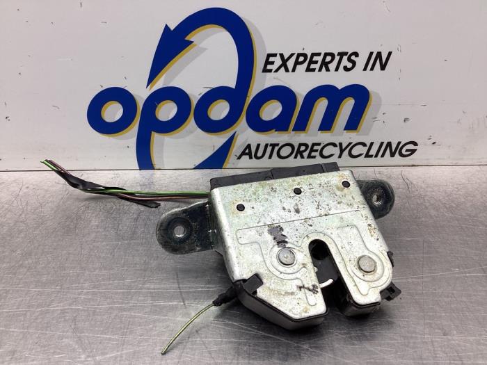 Tailgate lock mechanism Opel Corsa D 1.3 CDTi 16V ecoFLEX 430036418