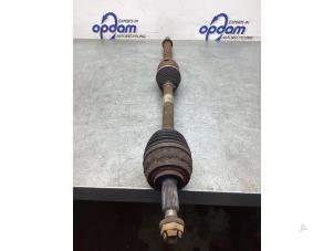 Used Front drive shaft, right Renault Scénic III (JZ) 1.4 16V TCe 130 Price € 50,00 Margin scheme offered by Gebr Opdam B.V.