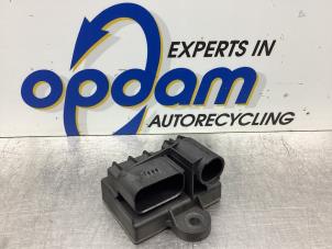 Used Glow plug relay Mercedes Sprinter 5t (907.6) 516 CDI 2.1 D RWD Price € 60,50 Inclusive VAT offered by Gebr Opdam B.V.