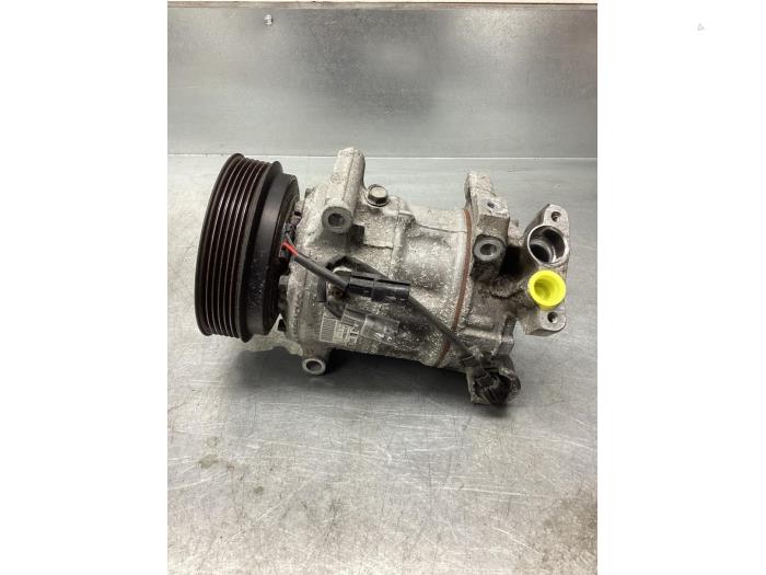 Gebrauchte Klimapumpe Renault Grand Scénic IV (RFAR) 1.5 Energy dCi 110 Preis € 212,00 Margenregelung angeboten von Gebr Opdam B.V.