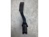 Throttle pedal position sensor from a Seat Ateca (5FPX) 1.5 TSI 16V 2019