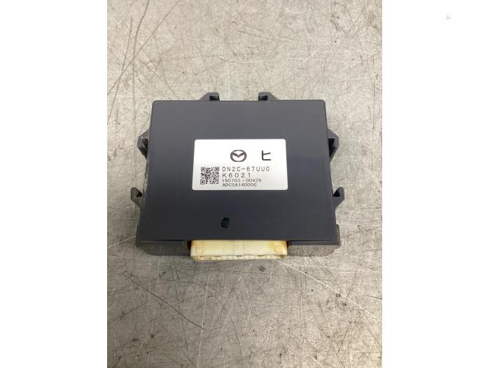Usados Módulo PDC Mazda CX-3 (DJ/DK) 2.0 SkyActiv-G 120 Precio € 85,00 Norma de margen ofrecido por Gebr Opdam B.V.