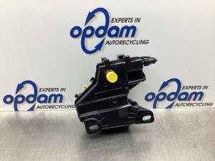 New Particulate filter tank Peugeot 308 Price € 193,54 Inclusive VAT offered by Gebr Opdam B.V.