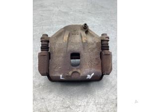 Used Front brake calliper, left Hyundai Tucson (JM) 2.7 V6 24V 4x4 Autom. Price € 35,00 Margin scheme offered by Gebr Opdam B.V.