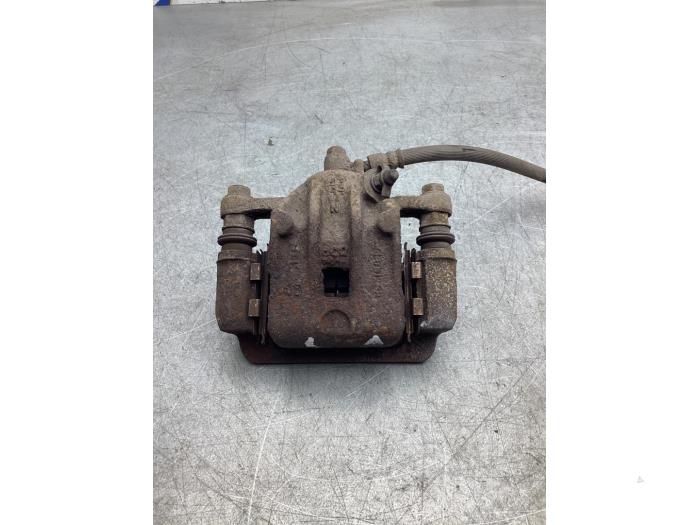 Gebrauchte Bremszange links hinten Hyundai Tucson (JM) 2.7 V6 24V 4x4 Autom. Preis € 38,00 Margenregelung angeboten von Gebr Opdam B.V.