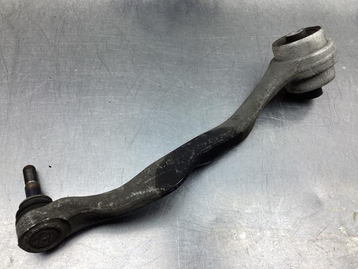 Front lower wishbone, left from a BMW 3 serie (F30) 320i 1.6 16V EfficientDynamicsEdition 2015