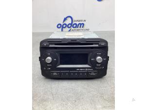 Used Radio CD player Kia Picanto (TA) 1.0 12V Price € 75,00 Margin scheme offered by Gebr Opdam B.V.