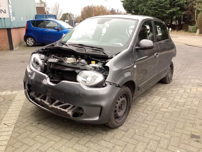 Engine from a Renault Twingo III (AH) 1.0 SCe 75 12V 2019