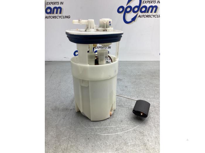 Used Petrol pump Kia Picanto (TA) 1.0 12V Price € 26,00 Margin scheme offered by Gebr Opdam B.V.