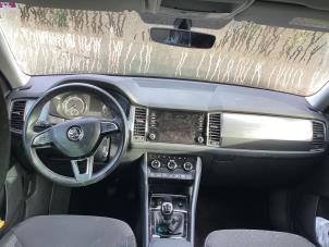 Begagnade Airbagset + modul Skoda Kodiaq 1.4 TSI 16V Pris € 1.500,00 Marginaltabell erbjuds av Gebr Opdam B.V.