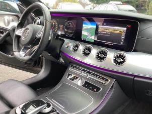 Used Clock Mercedes E (R238) E-200 2.0 Turbo 16V Price € 100,00 Margin scheme offered by Gebr Opdam B.V.