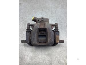 Used Front brake calliper, right Peugeot 407 SW (6E) 2.0 16V Price € 50,00 Margin scheme offered by Gebr Opdam B.V.