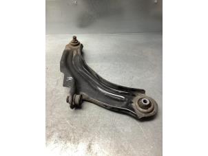 Used Front lower wishbone, right Renault Clio IV Estate/Grandtour (7R) 1.2 TCE 16V GT EDC Price € 35,00 Margin scheme offered by Gebr Opdam B.V.