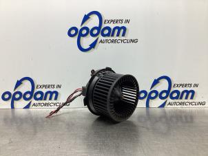 Used Heating and ventilation fan motor Peugeot 307 Break (3E) 1.6 16V Price € 50,00 Margin scheme offered by Gebr Opdam B.V.